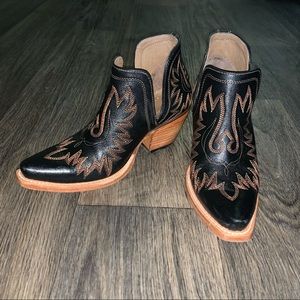 Ariat Dixon Boots